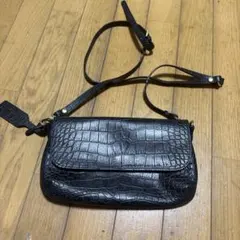 Legu ショルダーバッグ クロコ型押し ブラック ウォレットショルダー 
