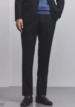 【新品未使用】ユナイテッドアローズ　ダークネイビー スラックス