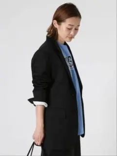 ブラック テーラードジャケット