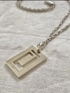 シルバーネックレス ネックレス