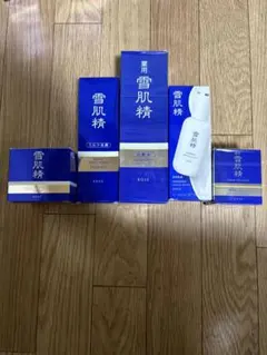 光肌精 ゴールドローション・クリームセット - メルカリ