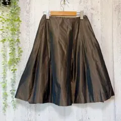ノーブランド スカート フレア 無地 S 茶 ポリエステル