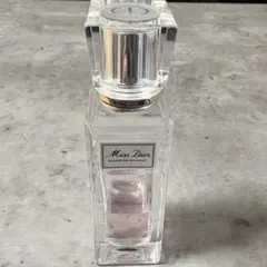 Dior Miss Dior ブルーミングブーケ 香水 本体のサムネイル