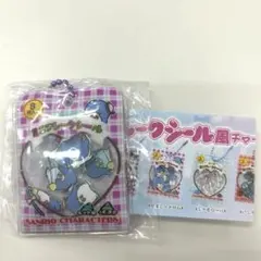 ■ガチャ　サンリオ　シャカシャカフレークシール風チャーム　タキシードサム■