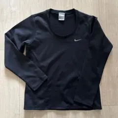 複数同時購入100円引❗️ Nike ブラック 長袖 Tシャツ