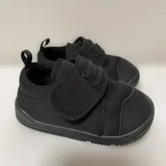 ベビーキッズスニーカー　15センチ　ブラック　黒　冠婚葬祭　フォーマルにも