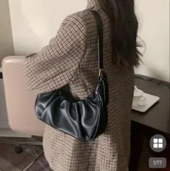 nugu シャーリングディテールショルダーバッグ ショルダーバッグ