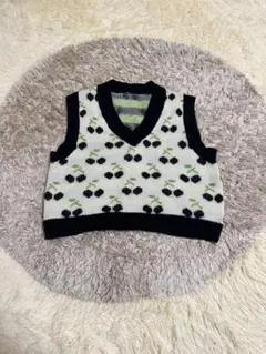 SHEIN フルーツ柄 ベストセーター Sサイズ
