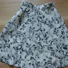 プロポーションボディドレッシング☆花柄フレアスカート