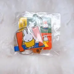 【新品未開封】studio clip ミッフィー アクリルキーホルダーのサムネイル