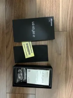 LG Style2 docomo 本体