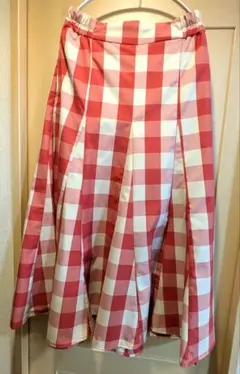 スタジオクリップ赤と白のチェック柄 サーキュラースカート