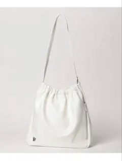 【LOWRYS FARM】ギャザーショルダーバッグホワイト