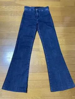 Item thumbnail for item cc635fe1-0efb-414a-839e-430e493631e6