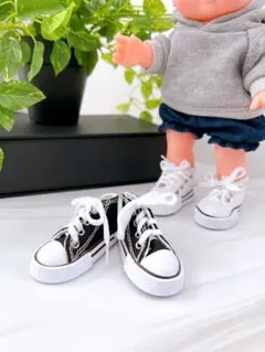 ドール用スニーカー　ブラック　メルちゃん　ソランちゃん