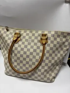 Item thumbnail for item 3b3e9944-cb50-46ec-9aa5-3d2601ac2802