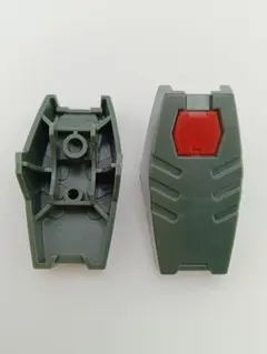 HG 1/144 ガンダムダブルオーコマンドクアンタ 膝 前部装甲