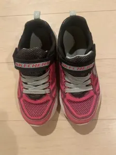 SKECHERS キッズ スニーカー ピンク/ブラック