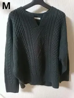 美品 BONHEUR ブラック ケーブルニット Vネックセーター 黒 ゆるめ