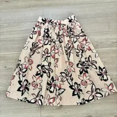 kate spade ケートスペード♠︎ 花柄 スカート　サイズ 4 M ピンクのサムネイル