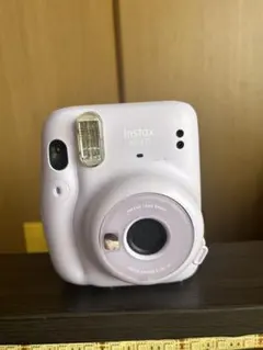 インスタックス ミニ11 instax mini11 FUJIFILUM チェキ