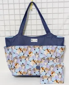 子猫と水彩水玉・ デニムインディゴブルーのサイドポケット付きトートバッグ＆ポーチ