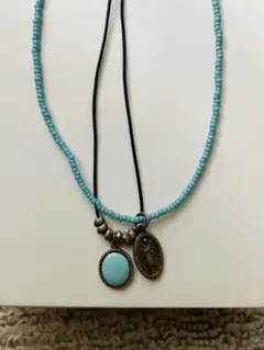 ターコイズブルー 二重ネックレス