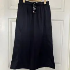 《新品》Puma 黒ジャージスカート　Lサイズ　左右ポケット付き