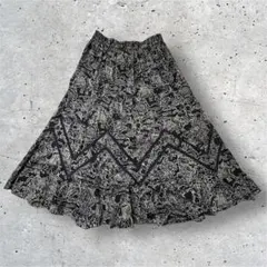 モノトーン 総柄 フレアスカート 個性的 日本製