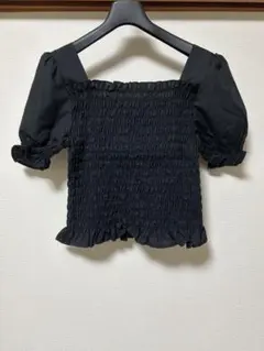 【WEGO】シャーリングブラウス スクエアネック 黒