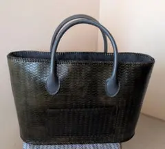 ダークグリーン かごバッグ 外ポケット付き