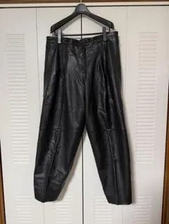 90s GIANNI VALENTINO 牛革 レザーパンツ 黒 ワイド Y2K 90s GIANNI VALENTINO 牛革 レザーパンツ 黒 ワイド Y2K - メルカリ