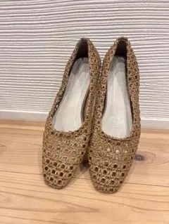 ブラウン編み込みフラットシューズ