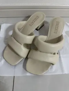 STACCATO サンダル❤︎のサムネイル