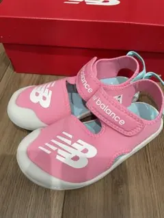 特価タイムセール超美品ニューバランスNBサンダル21cm new balance