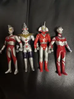 ウルトラマン　ミニソフビ