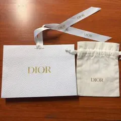 Dior ギフトバッグ ホワイト　キャンパスポーチ　巾着