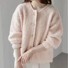 【ほぼ未使用】ラナン　ゴールド調ボタンループ編みニットカーデ　ミドル丈　ピンク