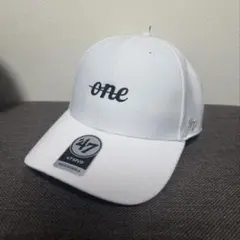 ONE OF THE ANSWER 47 キャップ ホワイト