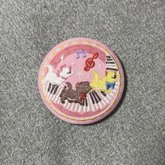ディズニー　刺繍缶バッジ　ビスケット　おしゃれキャット　マリー　Disney