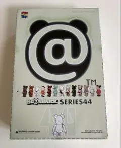 2026年最新】ベアブリック 44 boxの人気アイテム - メルカリ