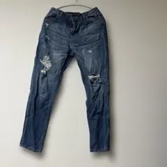 ダメージ加工デニムパンツのサムネイル