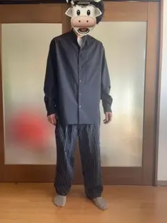 COLUMN 黒スタンドカラーシャツ