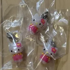 ハローキティ めじるしアクセサリー お花ver.3個セット