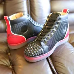 【美品】クリスチャンルブタン FUN LOU SPIKES FLAT 40