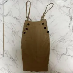 LIP SERVICE　ベージュ ボタン付き サロペットタイトスカートのサムネイル
