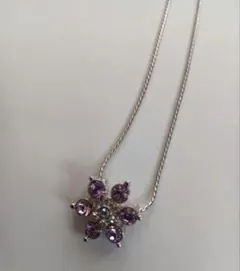 クレージュ Courreges 花形ネックレス 紫色ストーン