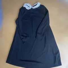 レース襟付き黒のワンピース フォーマルにも