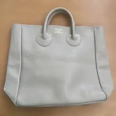 ヤングアンドオルセン　ベージュ　トート