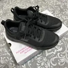 SKECHERS GOwalk ブラックスニーカー